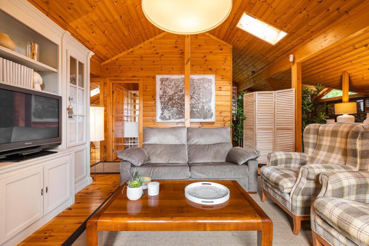 Espectacular Apartamento De Madera Frente Al Rio Ter - Camprodon Exteriör bild