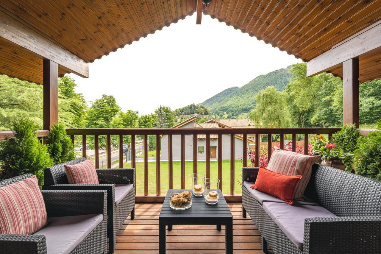Espectacular Apartamento De Madera Frente Al Rio Ter - Camprodon Exteriör bild